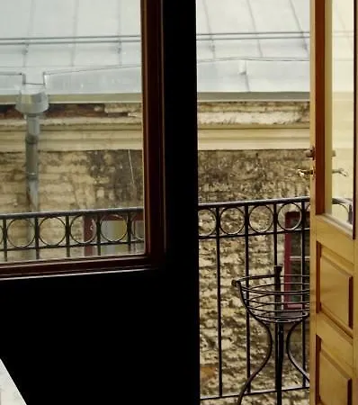 Отель Rapunzel Tower Таллин